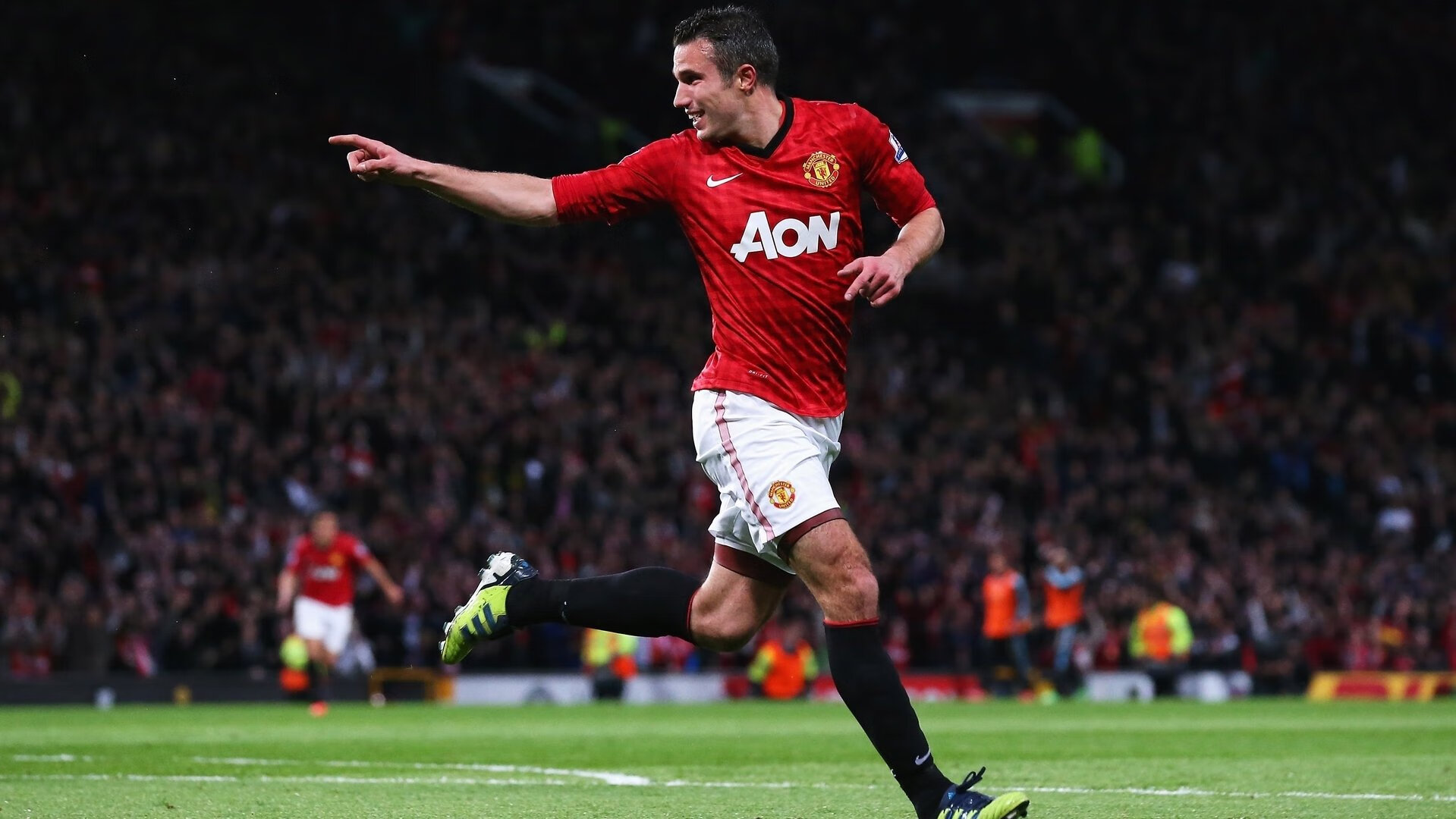 拜仁力争打造多语种战术沟通机制,拜仁战术分析