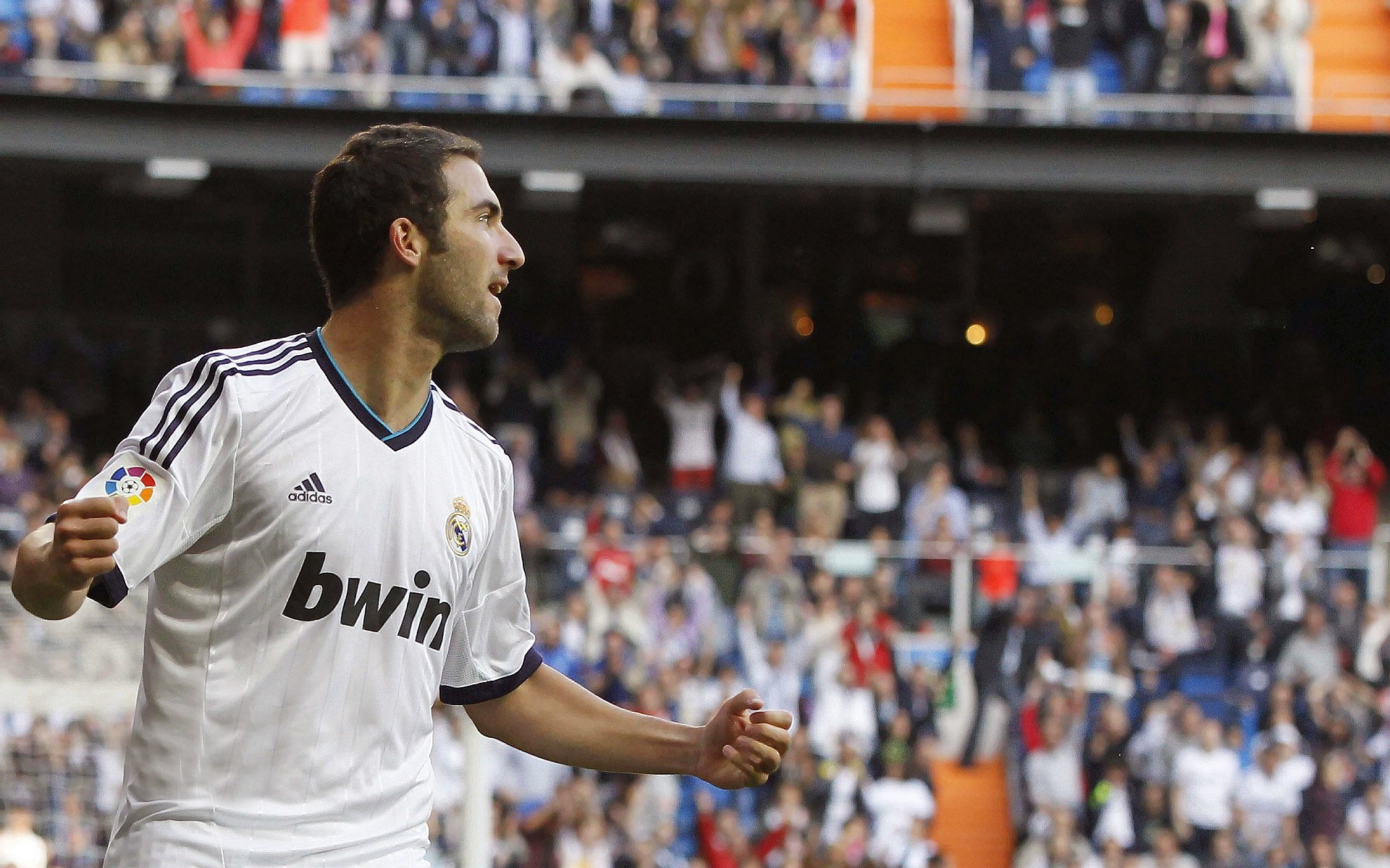 史诗“绝杀”瞬间:让全场疯狂的“关键一击”!